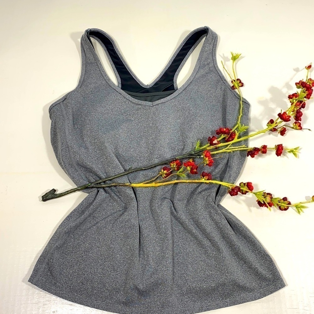 Lucy X-Large tanktop with build in bra​​​​​​​​​​​​​